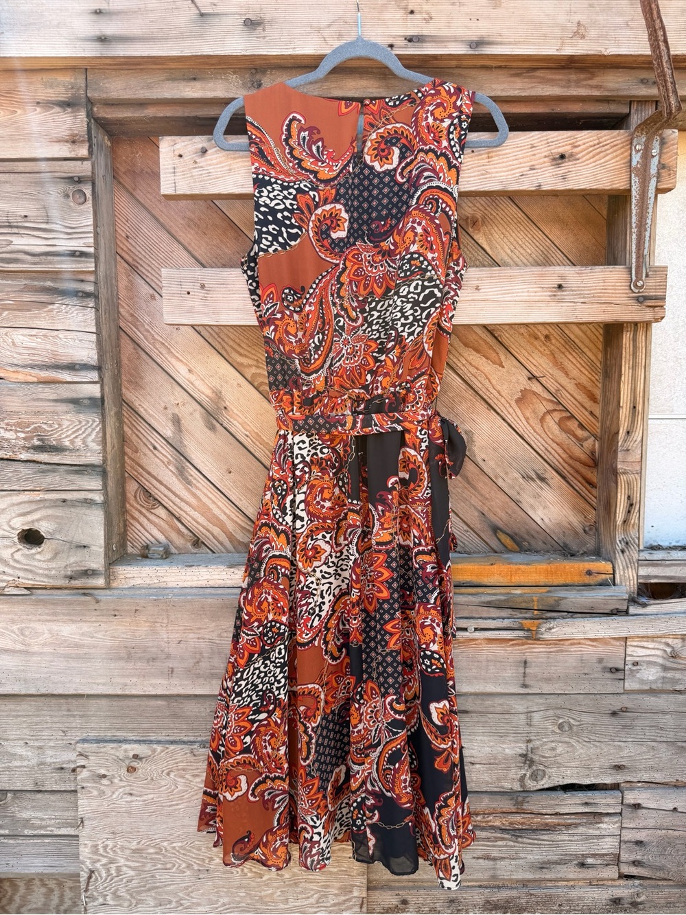 dressbarn Rust Paisley Sleeveless Midi Dress with Self Tie - Picture 5 of 6